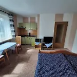 Hotel Goode Wind